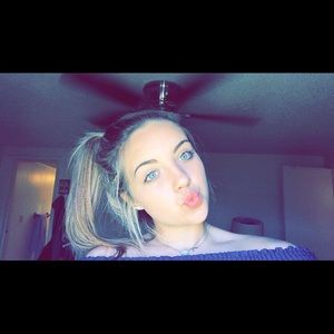 Meet your Posher, Kelci